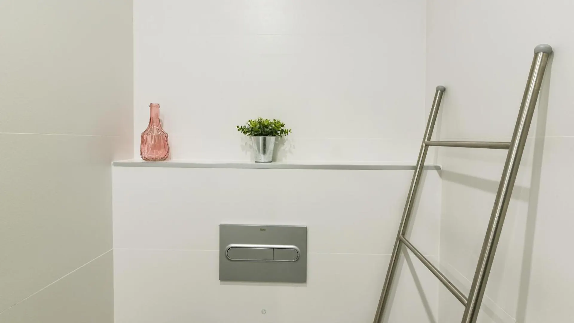 Magnificent- 2Bd 2Bth- City Center Malaga