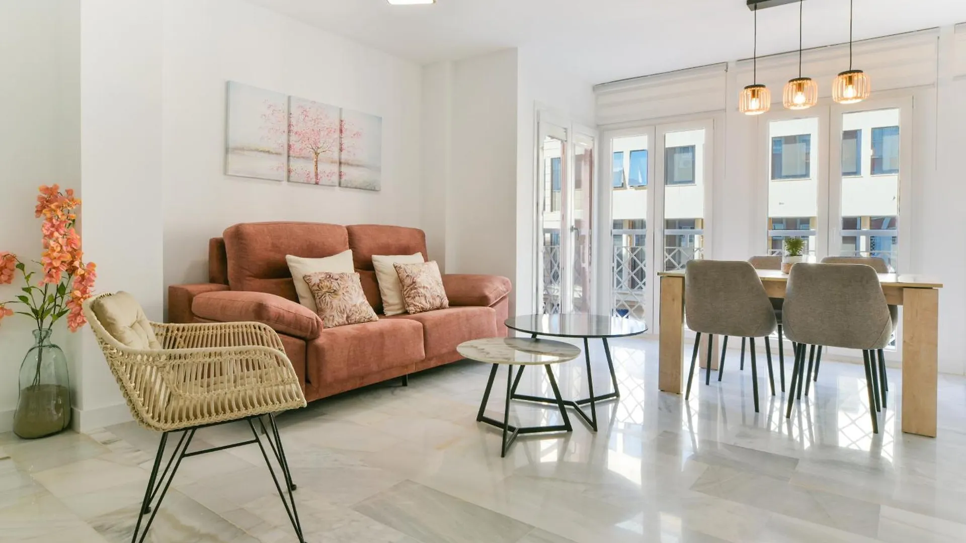Magnificent- 2Bd 2Bth- City Center Malaga