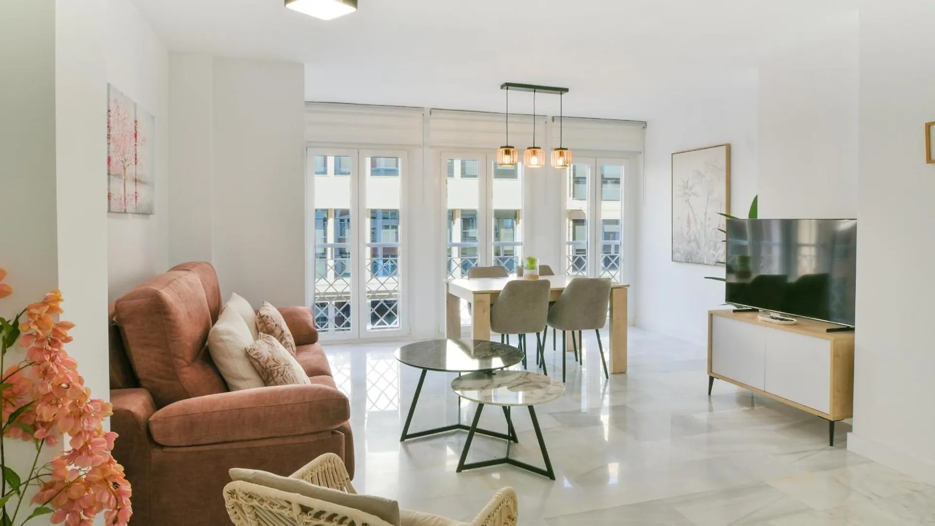 Magnificent- 2Bd 2Bth- City Center Málaga